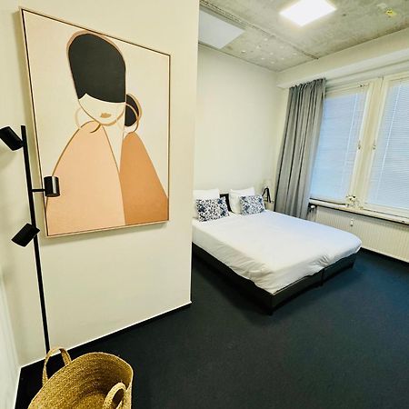 Elbapartment 29 Qm Mit Eigenem Badezimmer Hamburg Bagian luar foto