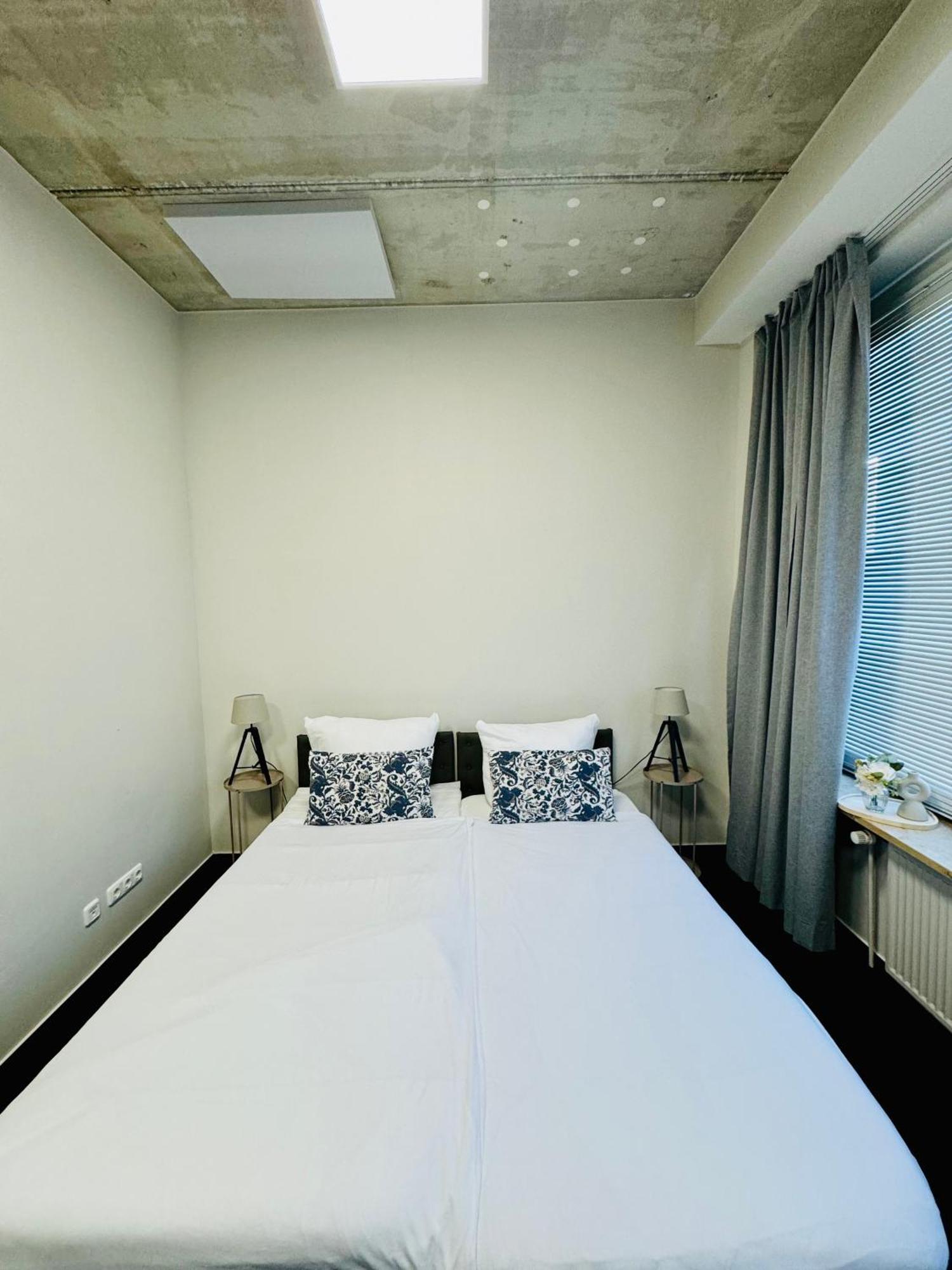 Elbapartment 29 Qm Mit Eigenem Badezimmer Hamburg Bagian luar foto